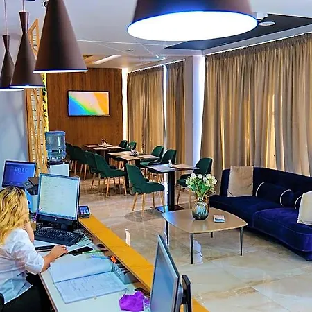 Lord Tirana Hotel
