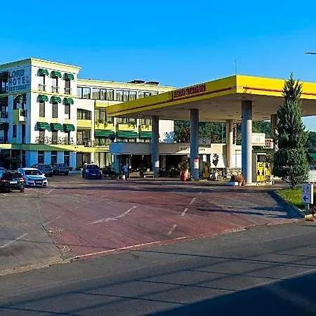 Lord Tirana Hotel 4*