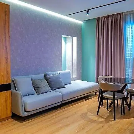 Lord Tirana Hotel 4*